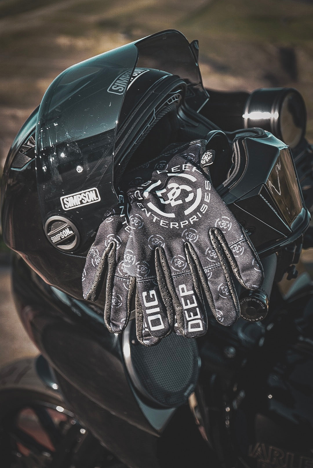 G3-LOGO GLOVE